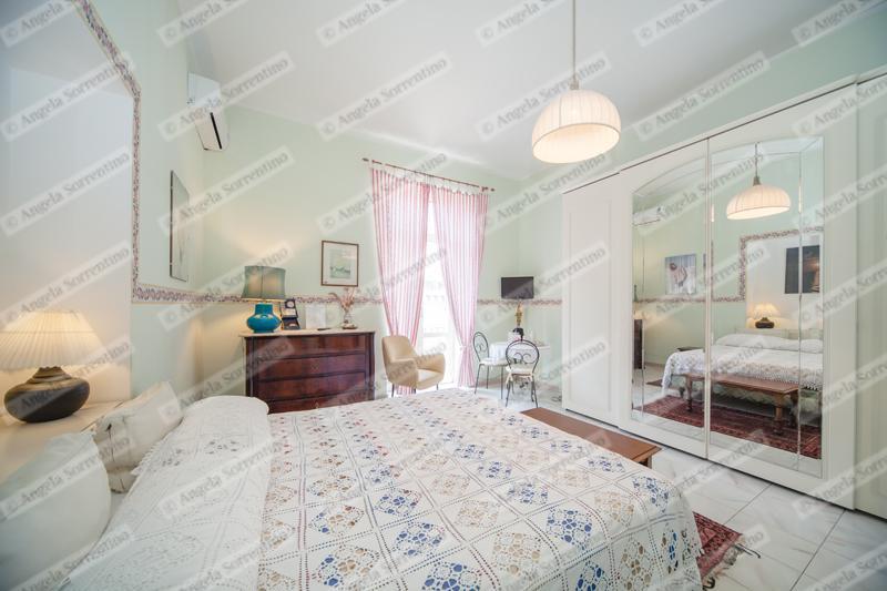 נאפולי B&B Chez Caroline מראה חיצוני תמונה